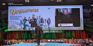 Salesforce CEO: એજન્ટો માટે તૈયાર રહો - AI ની ત્રીજી તરંગ