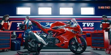 2024 TVS Apache RR 310 બિગ પાવર બમ્પ અપ, બાય-ડાયરેક્શનલ ક્વિકશિફ્ટર્સ સાથે લૉન્ચ થયું