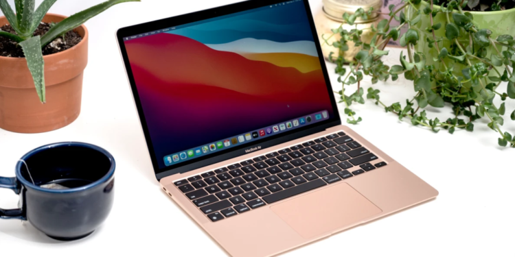 Amazon સેલ Apple MacBook Air M1 પર ₹40,000 સુધીનું ડિસ્કાઉન્ટ ઑફર કરે છે