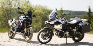 BMW Motorrad India એ 13.75 લાખ રૂપિયામાં F 900 GS અને F 900 GS લૉન્ચ કર્યું