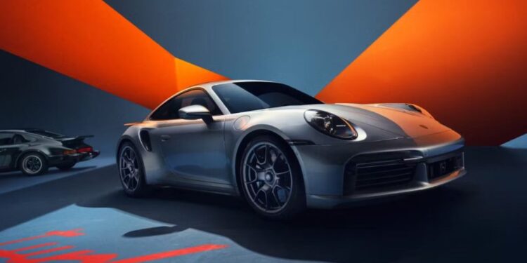 Porsche 911 Turbo 50 Years હવે ભારતમાં રૂ. 4.05 કરોડમાં ઉપલબ્ધ છે