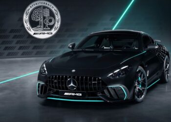 મર્સિડીઝે F1-પ્રેરિત AMG GT 63 Proનું અનાવરણ કર્યું; લક્ષણો તપાસો