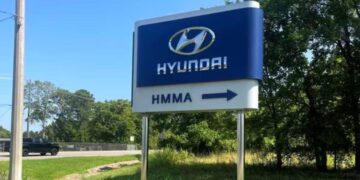 Hyundai IPO: Hyundai 7% ઘટાડો IPO ડે નિરાશા - હમણાં વાંચો