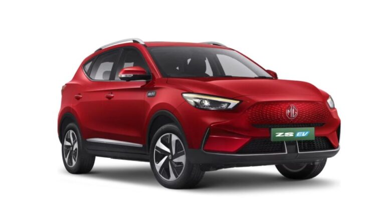 MG ZS EV ની કિંમતમાં તાજેતરના ભાવ સુધારાઓ વચ્ચે રૂ. 32,000 સુધીનો વધારો થયો છે