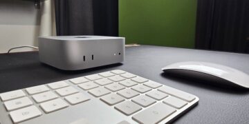 M4 Mac mini માં રીમુવેબલ, મોડ્યુલર સ્ટોરેજ – અને એક મહત્વપૂર્ણ SSD અપગ્રેડ છે