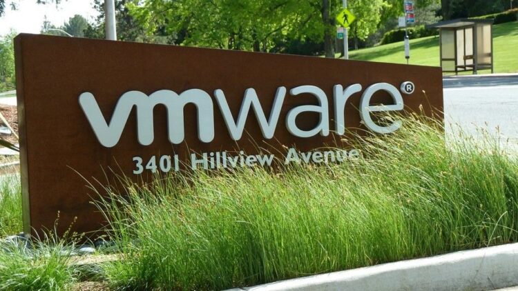 બ્રોડકોમ નવા SMB-ફ્રેંડલી VMware સબ્સ્ક્રિપ્શન ટાયર લોન્ચ કરે છે - પરંતુ શું તે ખૂબ મોડું છે?