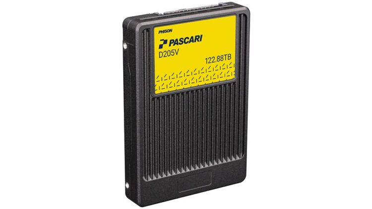 Phison એ 122.88TB '128TB-ક્લાસ' SSD બહાર પાડ્યું જે PCIe Gen5 પ્રદર્શન આપે છે પરંતુ યોગ્ય સમીક્ષા માટે અમારે Q2 2025 સુધી રાહ જોવી પડશે: D205V પરીક્ષણો પર નિર્ણાયક T705 ને ટક્કર આપી શકે છે