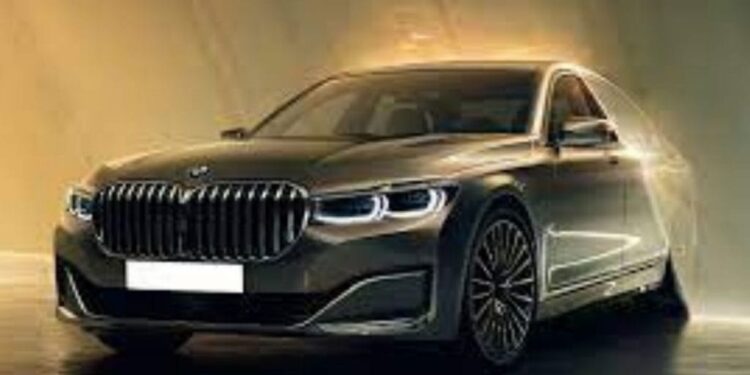 BMW ઇન્ડિયાએ જાન્યુઆરી 2025 થી 3% સુધીના ભાવ વધારાની જાહેરાત કરી છે