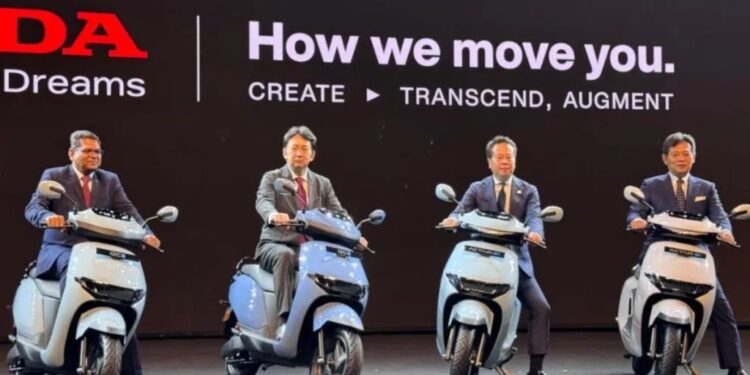 Honda Activa e, QC1નું અનાવરણ: 1 જાન્યુઆરી, 2025ના રોજ બુકિંગ ખુલશે