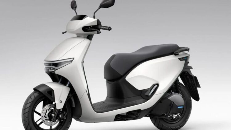 Honda ભારતમાં Activa E અને QC1 ઇલેક્ટ્રિક સ્કૂટર લૉન્ચ કરે છે; લક્ષણો તપાસો