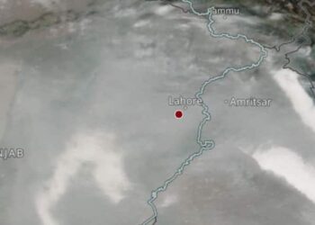 લાહોર AQI દિલ્હી કરતાં પણ ખરાબ, નાસાએ ધુમ્મસના ફોટા શેર કર્યા કારણ કે પાકિસ્તાની શહેરમાં 15,000 રેસ્પિરેટો રિપોર્ટ કરે છે