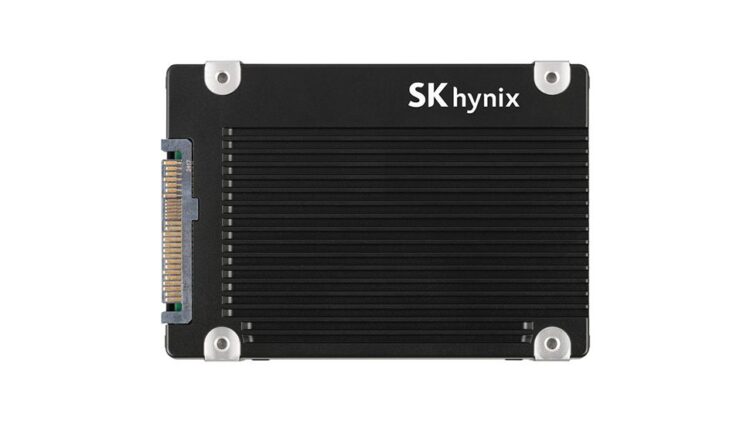 SK Hynix 2025માં 122TB SSD લૉન્ચ કરશે અને 244TB SSD કદાચ 2026માં લૉન્ચ કરવાની યોજના ધરાવે છે; હમણાં માટે, તમારી ભૂખ મટાડવા માટે અહીં એક 61TB SSD છે