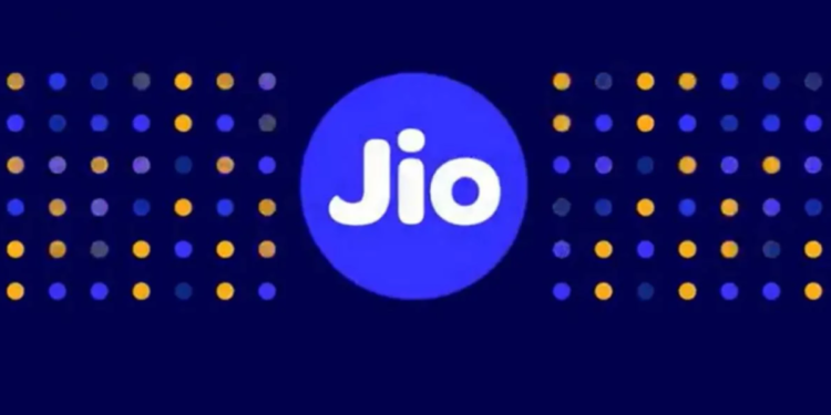 Jioનો ₹448નો પ્લાન: Sony LIV, ZEE5, 12 OTT એપ્સ અને દૈનિક 2GB ડેટા મેળવો!