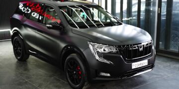 Mahindra XUV700 મેટ બ્લેક PPF ઓઝ પ્રીમિયમ વાઇબ્સ સાથે