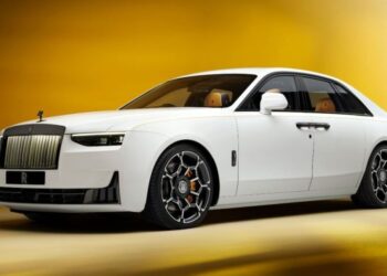 Rolls-Royce Ghost Series II ફેસલિફ્ટ ભારતમાં રૂ. 8.95 કરોડમાં લોન્ચ કરવામાં આવી છે