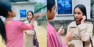 Viral Video: બોયફ્રેન્ડના મુદ્દામાલની મારામારી! બાંગ્લાદેશી છોકરીઓ ખુલ્લામાં એકબીજાને મારતી અને થપ્પડ મારે છે, નેટીઝન કહે છે 'નિબ્બીસ'