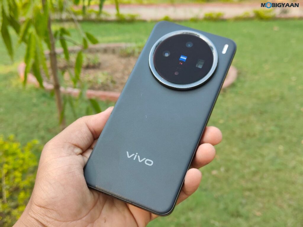 vivo X200 રિવ્યૂ - માઇન્ડ બોગલિંગ કેમેરા | હાઇ-એન્ડ પર્ફોર્મન્સ | તેજસ્વી પ્રદર્શન | ટકાઉ ડિઝાઇન