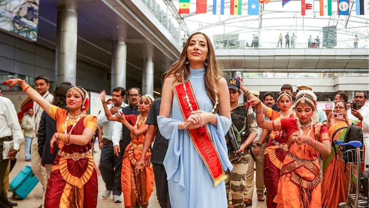 તેલંગાણાની મહિલાઓનો વીડિયો રામપ્પા મંદિરમાં મિસ વર્લ્ડ સ્પર્ધકોના પગ ધોવાથી આક્રોશ ફેલાય છે