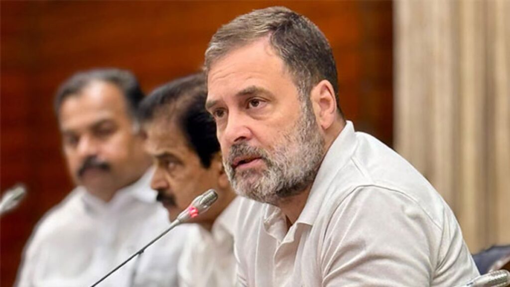 "દેશ ભયથી નહીં, પણ સત્યથી ચાલશે": ગુજરાત સમચરના સહ-સ્થાપક બહુબલી શાહની અટકાયત પર રાહુલ ગાંધી