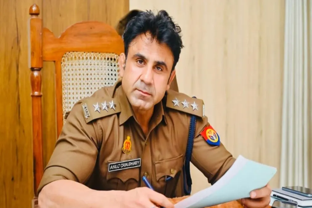 'હોળી કે રંગ સે ધરમ ભ્રાસ્ટ હોગા ...' ફેમ અનુજ ચૌધરીએ સંભલથી સ્થાનાંતરિત