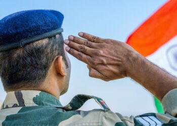 Operation પરેશન સિંદૂર: ભારતીય આર્મીએ ડ્રોન એટેક્સને દૂર કરી, પાકિસ્તાન દ્વારા યુદ્ધવિરામના ઉલ્લંઘન માટે બદલો