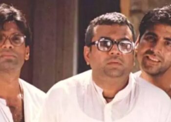 અક્ષય કુમાર પરેશ રાવલને હેરા ફેરી 3 એ 'પબ્લિસિટી સ્ટંટ' માંથી બહાર નીકળવા માટે દાવો કરે છે? નેટીઝન્સ શું વિચારે છે તે અહીં છે
