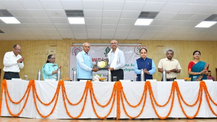 ઉત્તર પ્રદેશ કૃષિ વૃદ્ધિના આગલા તબક્કાને ચલાવવા માટે જનીન સંપાદનનું સમર્થન કરે છે