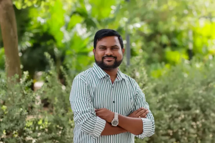 કામનું ભાવિ ફક્ત એઆઈ નથી - તે માનવ છે
