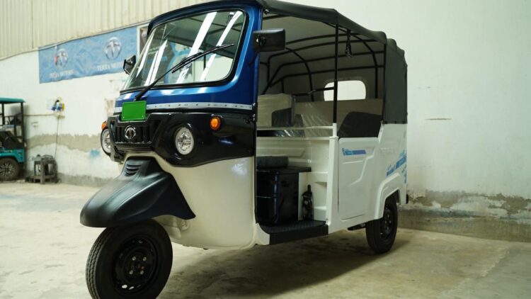 ટેરા મોટર્સ ક્યોરો+ ઇલેક્ટ્રિક Auto ટો શરૂ કરે છે, 2025 માટે વૃદ્ધિ લક્ષ્યો નક્કી કરે છે »કાર બ્લોગ ભારત