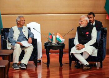 'પૂર્વોત્તર રાજ્યો પર કબજો કરો જો ભારત પાકિસ્તાન પર હુમલો કરે છે': યુનસ 'સહાયક; બાંગ્લાદેશ વચગાળાના સરકાર