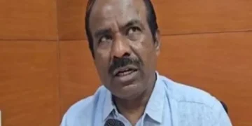 ફૌઝિયા તારનમ: સીએમ સિદ્ધારમૈયા આઇએએસ અધિકારી પર ભાજપ એમએલસી રવિ કુમારની ટિપ્પણી પર પ્રતિક્રિયા આપે છે, 'યોગ્ય નથી'