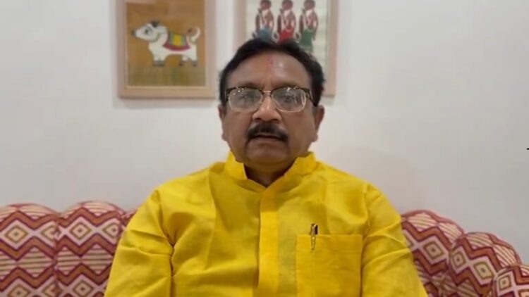 ભાજપના વિજય શાહે કર્નલ સોફિયા કુરેશી વિરુદ્ધ અપમાનજનક ટિપ્પણી બદલ માફી માંગી છે, 'શરમ અને દુ: ખી' કહે છે