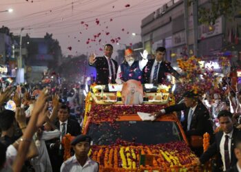વડોદરા પીએમ મોદીની મુલાકાત માટે ગિયર્સ અપ; 20,000 થી વધુ મહિલાઓ સંક્ષિપ્તમાં રોડ શોમાં જોડાવા માટે - દેશગુજરાત