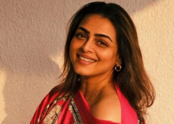 શિલ્પા શિરોડકર પરીક્ષણો કોવિડ -19 પોઝિટિવ; ચાહકોને કહે છે, 'સલામત રહો, તમારા માસ્ક પહેરો!'