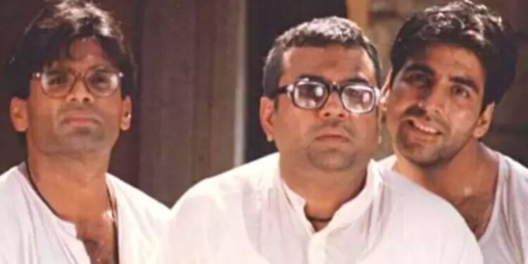 હેરા ફેરી 3 વિવાદ: પરેશ રાવલ બહાર નીકળ્યા પછી 15% વ્યાજ સાથે હસ્તાક્ષર કરવાની રકમ આપે છે