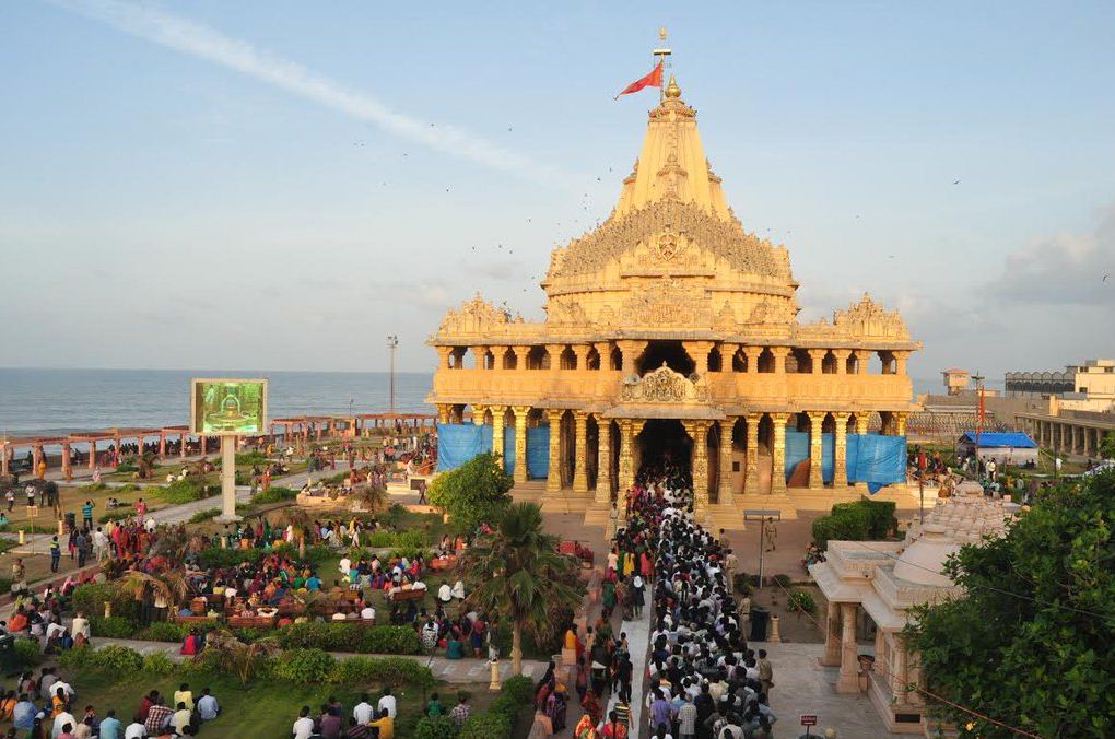 આઇઆરસીટીસીએ ભારત ગૌરવ ટ્રેન - દેશગુજરાત દ્વારા સોમનાથ સહિત 7 જ્યોત્લિંગ યાત્રા માટે રેલ ટૂર પેકેજની ઘોષણા કરી