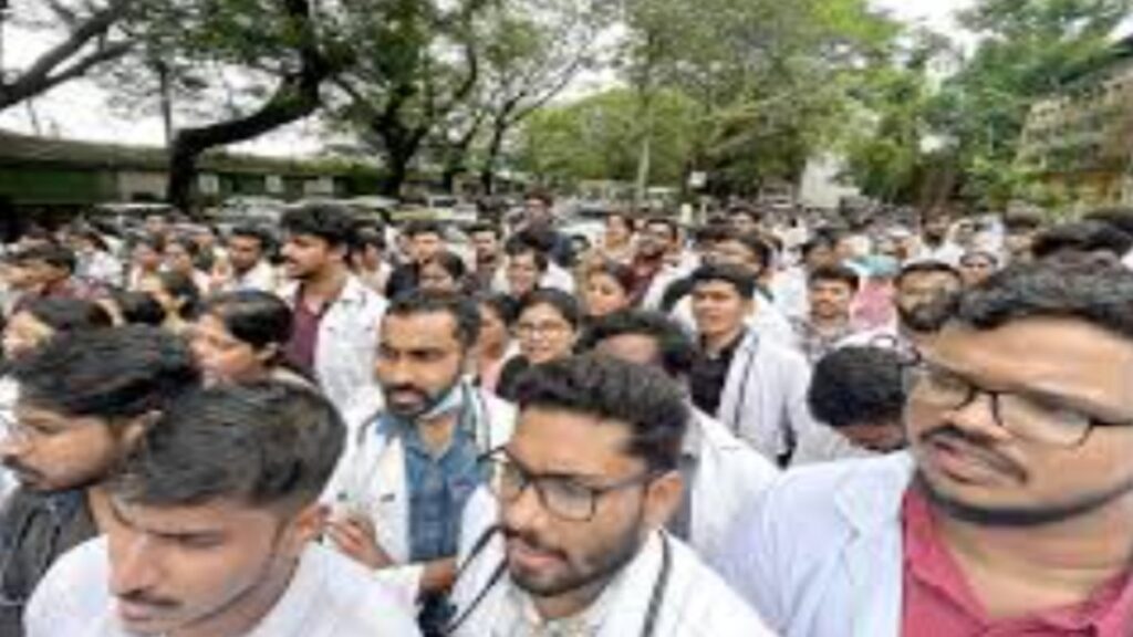 ગોવા: જો આરોગ્ય પ્રધાન જાહેરમાં માફી માંગવામાં નિષ્ફળ જાય તો ડોકટરો હડતાલ પર ચેતવણી આપે છે