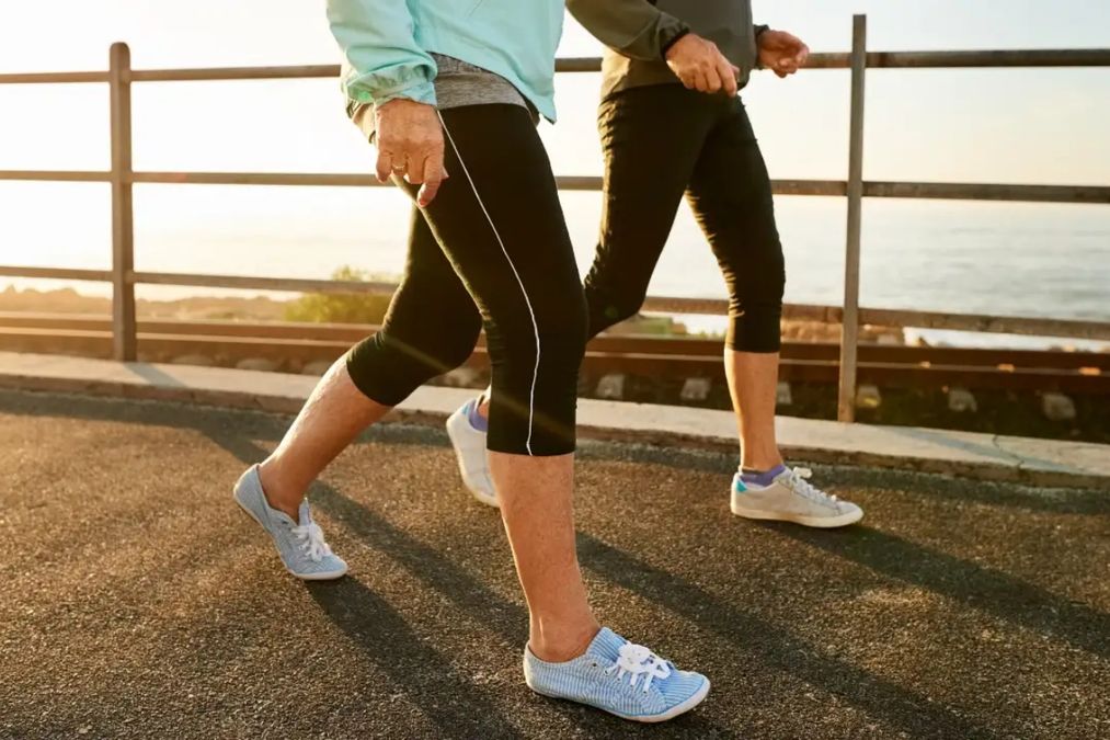 પગલું સ્માર્ટ, સખત નહીં! જાપાની વ walking કિંગ તકનીક કે જે દૈનિક તંદુરસ્તીને ફરીથી વ્યાખ્યાયિત કરે છે, લાભો તપાસો