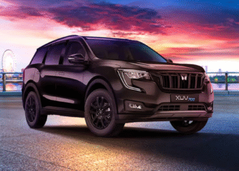 2026 મહિન્દ્રા XUV 7OO ફેસલિફ્ટ: ભાવિ ટ્રિપલ-સ્ક્રીન કેબિન એસયુવી લક્ઝરીને ફરીથી વ્યાખ્યાયિત કરે છે, અપેક્ષિત સુવિધાઓ તપાસો