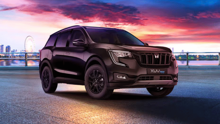 2026 મહિન્દ્રા XUV 7OO ફેસલિફ્ટ: ભાવિ ટ્રિપલ-સ્ક્રીન કેબિન એસયુવી લક્ઝરીને ફરીથી વ્યાખ્યાયિત કરે છે, અપેક્ષિત સુવિધાઓ તપાસો