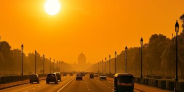 45 ° સે નજીક દિલ્હી તાપમાન; આઇએમડી ઇશ્યૂ ઓરેન્જ ચેતવણી જેમ કે હીટવેવ ચાલુ છે