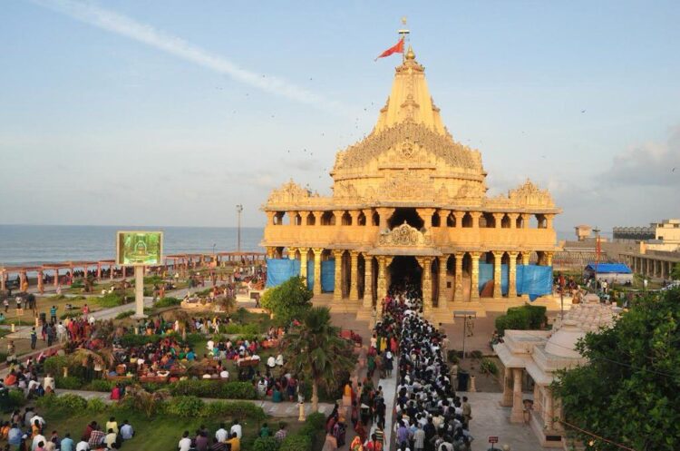 આઇઆરસીટીસીએ ભારત ગૌરવ ટ્રેન - દેશગુજરાત દ્વારા સોમનાથ સહિત 7 જ્યોત્લિંગ યાત્રા માટે રેલ ટૂર પેકેજની ઘોષણા કરી