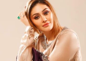 'કાંતા લગા' ગર્લ શેફાલી જરીવાલા કાર્ડિયાક અરેસ્ટને કારણે 42 વાગ્યે પસાર થાય છે