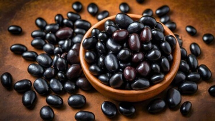 કાળા દાળો વધો, નફો વધો: પોષક અને ટકાઉ પાક માટે સ્માર્ટ ફાર્મર ગાઇડ