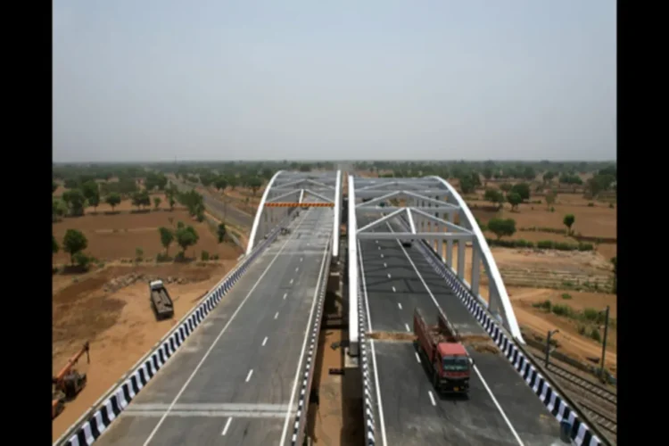 ગઝિયાબાદ સમાચાર: જીડીએ, વસુંધરા, ઇન્દિરાપુરમથી કનેક્ટિવિટીને વધારવા માટે હિંદન એલિવેટેડ રોડનું ₹ 193 કરોડની યોજના ધરાવે છે.