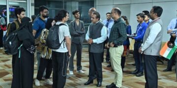 'તે કેવી રીતે ટકી રહેવું તે જાણતી નથી ...': ઈરાનમાં અટવાયેલા ભારતીય વિદ્યાર્થીઓના માતાપિતા ચિંતા ઉભા કરે છે