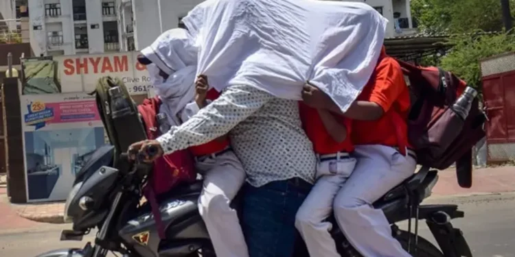 દિલ્હી વેધર અપડેટ: બુધ 43 ડિગ્રી સે.