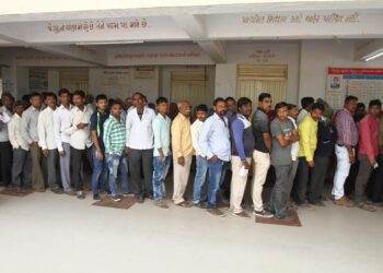 ભાજપ, કોંગ્રેસ કડી અને વિઝાવદરના ઉમેદવારોને જાહેર કરે છે
