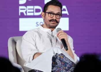 'રોન-ધોન કે બાડ મૈને પોસ્ટપાર્ટમ કિયા': આમિર ખાન 'ડિઝાસ્ટર' લાલસિંહ ચાડ વિશે ખોલે છે