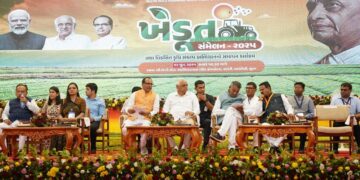 વિક્સિત કૃશી સંકલ્પ અભિમાન ગુજરાતમાં સમાપન કરે છે: 1 કરોડથી વધુ ખેડુતો પહોંચ્યા, ફોકસ આ વર્ષે 7.5 લાખ હેક્ટર કુદરતી ખેતીમાં ફેરવાઈ ગયું